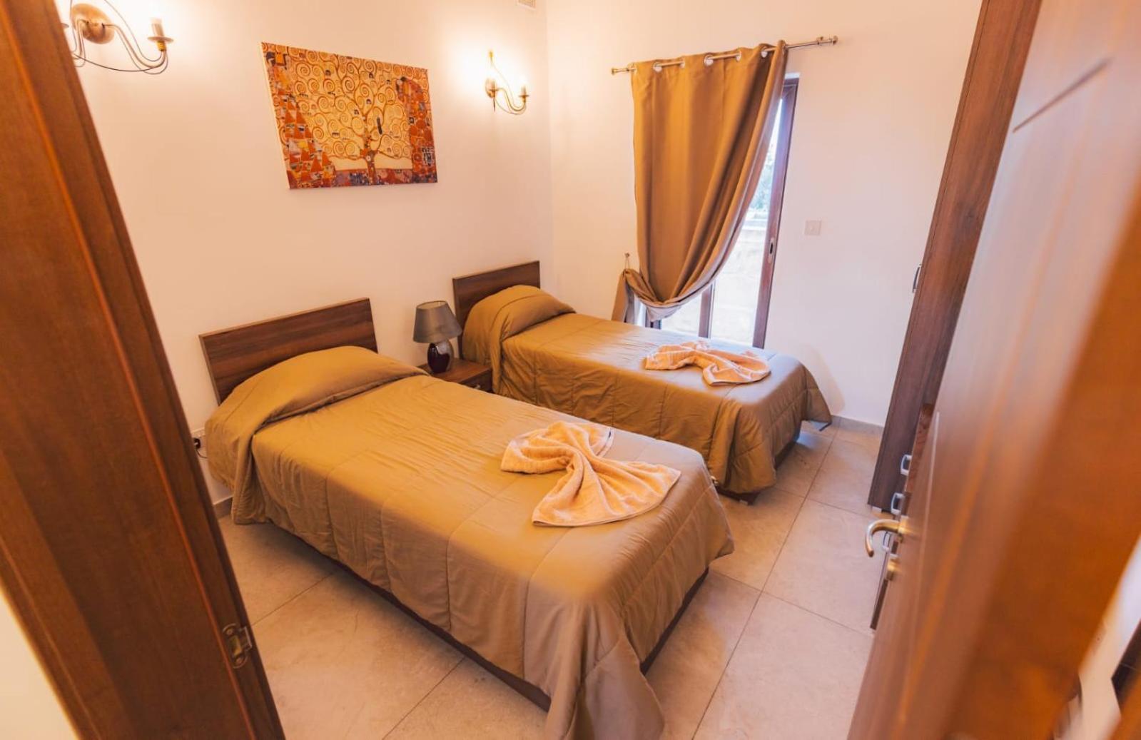 Villa Chossie Żejtun Esterno foto