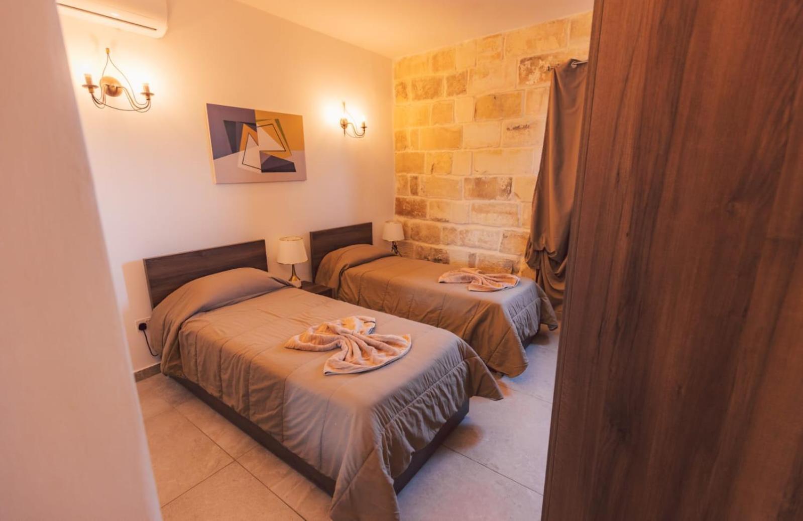 Villa Chossie Żejtun Esterno foto