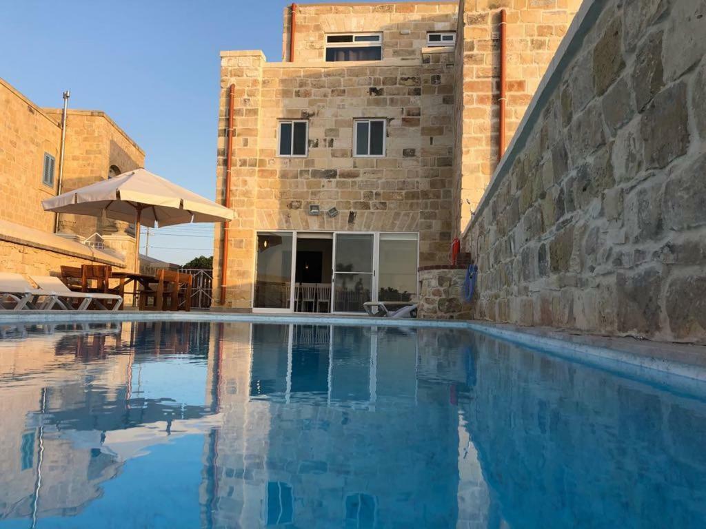 Villa Chossie Żejtun Esterno foto